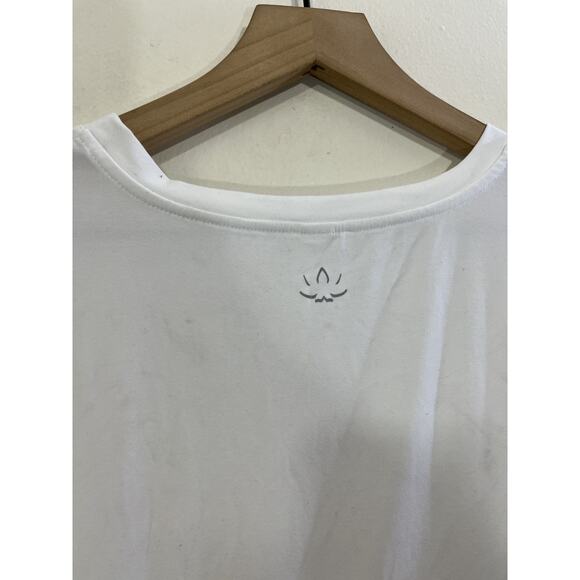 Beyond Yoga Featherweight On The Down Low Tee L Workout Ballet Athletic Gym Y2K - Picture 10 of 12